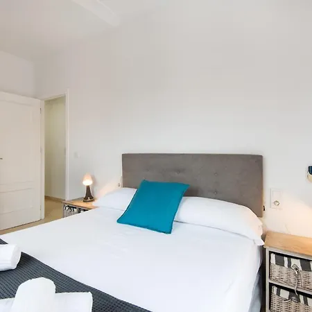 The 2nd Corner: Ideal For Groups Apartament *