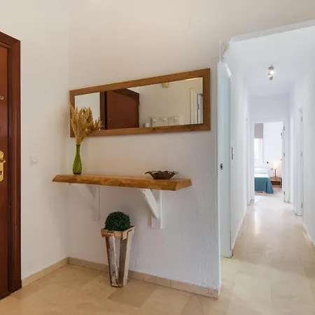 The 2nd Corner: Ideal For Groups * Málaga