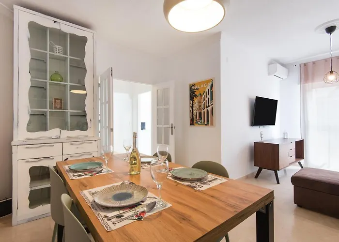 The 2nd Corner: Ideal For Groups Appartement *