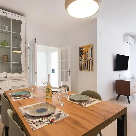 The 2nd Corner: Ideal For Groups Appartement *